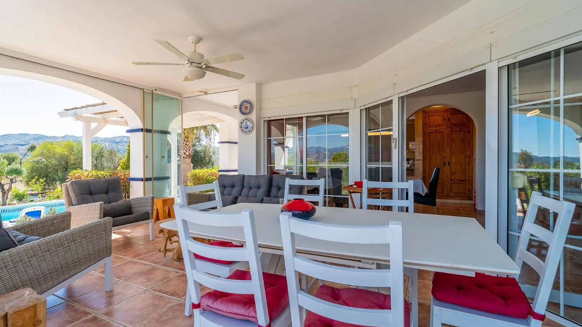 Los Romanes Las Alondras Stunning Lake Views 0*, Los Romanes
