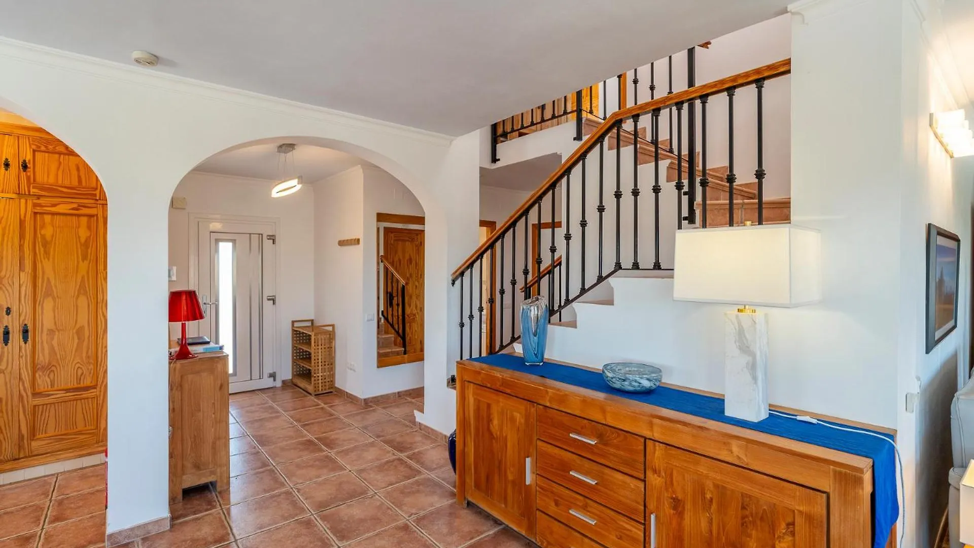 Los Romanes Las Alondras Stunning Lake Views ספרד